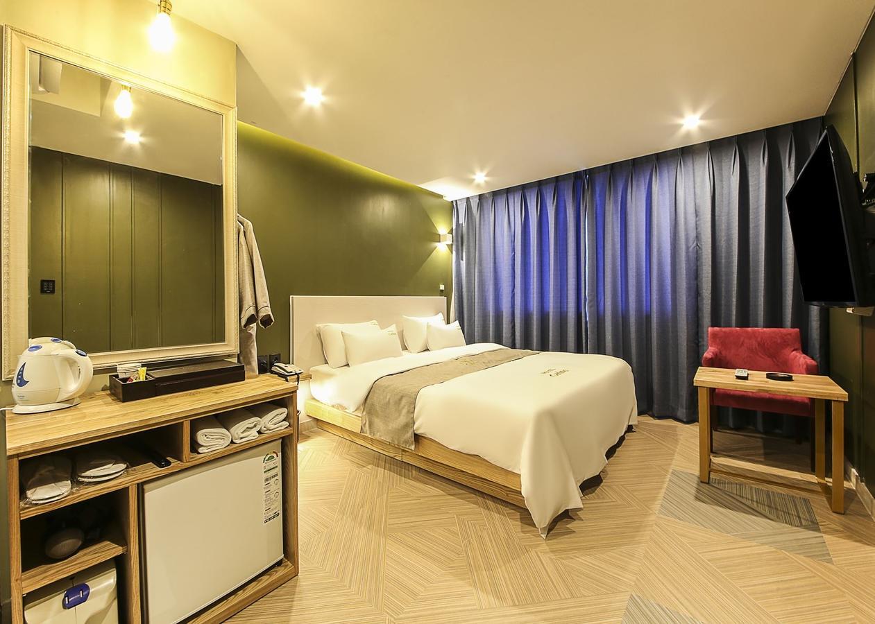 Carino Hotel Μπουσάν Εξωτερικό φωτογραφία