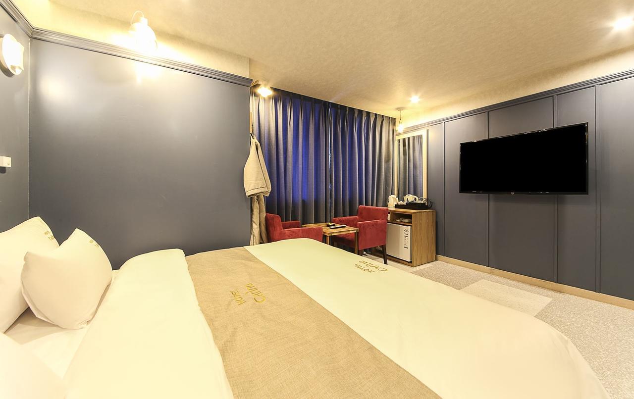 Carino Hotel Μπουσάν Εξωτερικό φωτογραφία