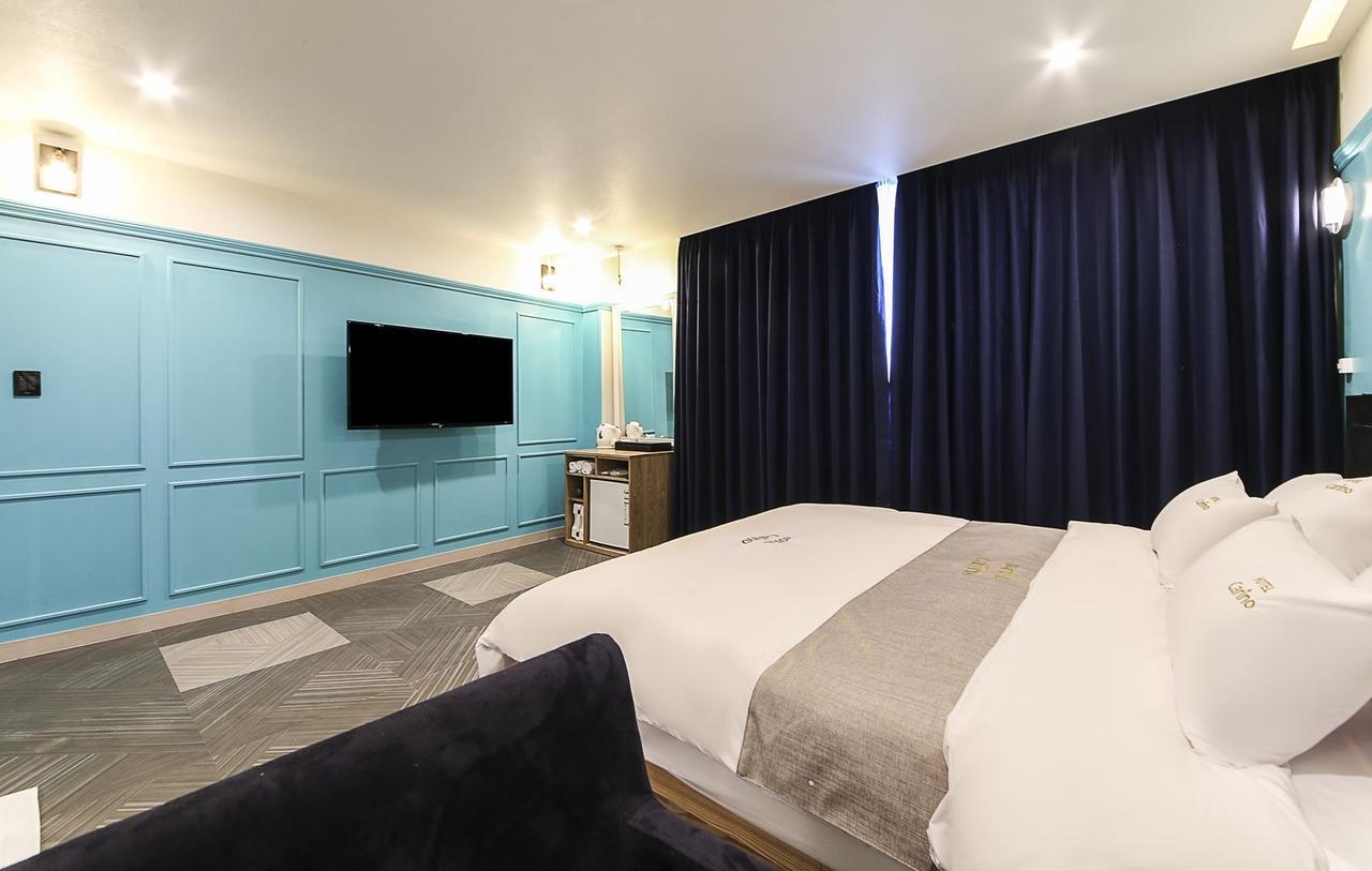 Carino Hotel Μπουσάν Εξωτερικό φωτογραφία